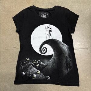 Disney Tim Burton’s The Nightmare Before Christmas Women's Shirt Size Large
